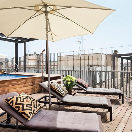 My Space Emirates - Fully Equipped Apartments Near The Beach With Shared Pool Barcelona Exterior photo