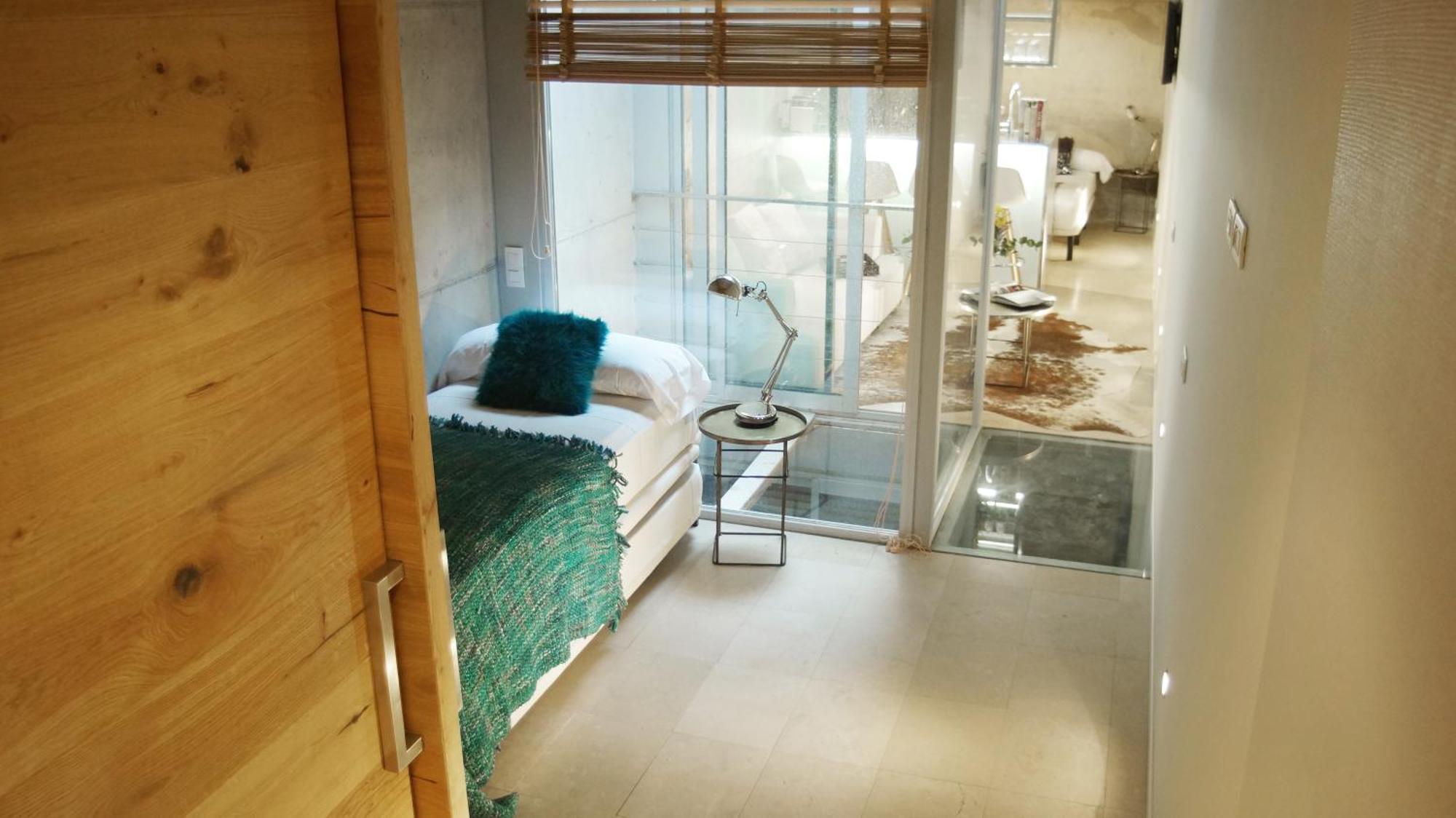 My Space Emirates - Fully Equipped Apartments Near The Beach With Shared Pool Barcelona Room photo