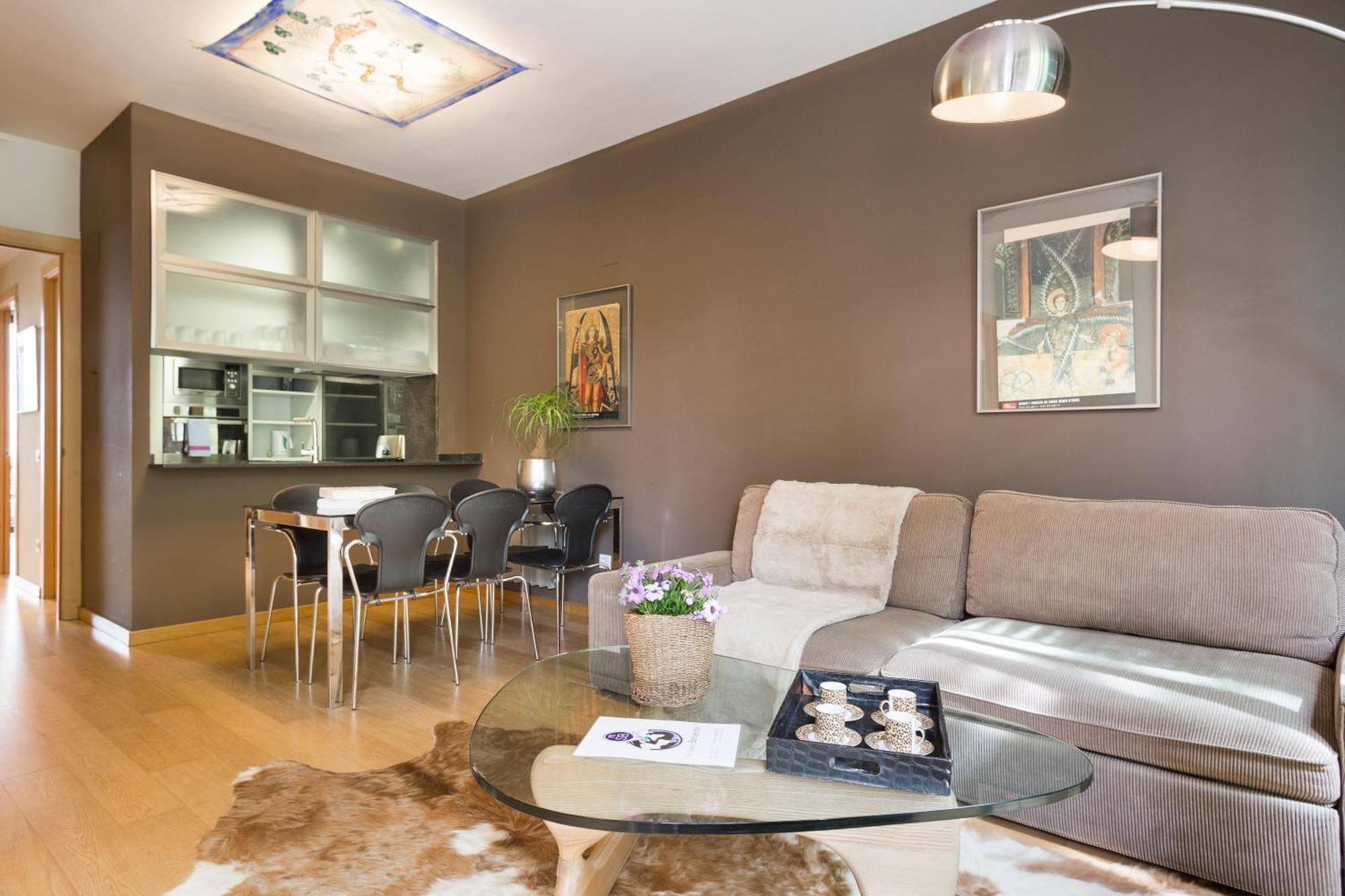 My Space Emirates - Fully Equipped Apartments Near The Beach With Shared Pool Barcelona Exterior photo